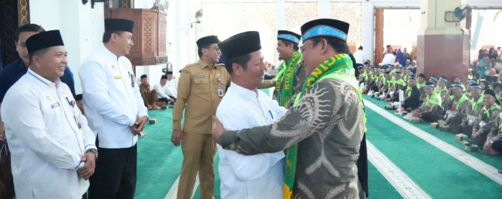 Pemkab Kuantan Singingi Resmi Lepas Keberangkatan 186 Jemaah Haji Tahun 2026