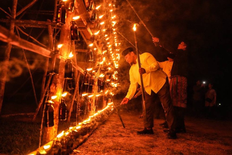 Festival Lampu Colok 2026 Resmi Dibuka, Wawako Sugiyarto Ajak Masyarakat Gaungkan Iven Unggulan Via Sosmed