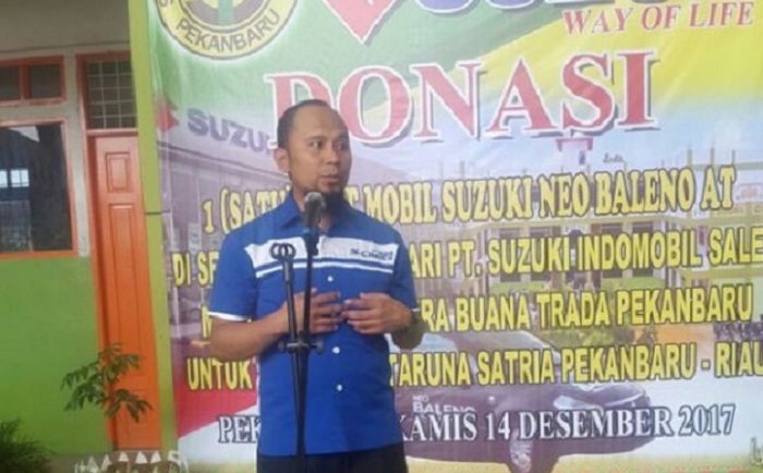Komit Dukung Pendidikan, SBT Riau Serahkan 1 Unit Suzuki Baleno ke SMK Taruna Satria Pekanbaru