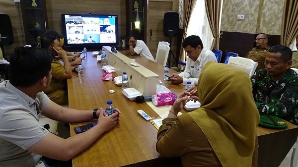 Bupati Inhil Diwakili Asisten II Setda Inhil Hadiri Rakor Pengendalian Inflasi Bersama Mendagri
