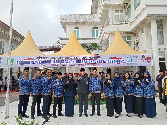 Pemkab Rohil Gelar Upacara Peringatan Harkitnas Ke -117 Tahun 2025