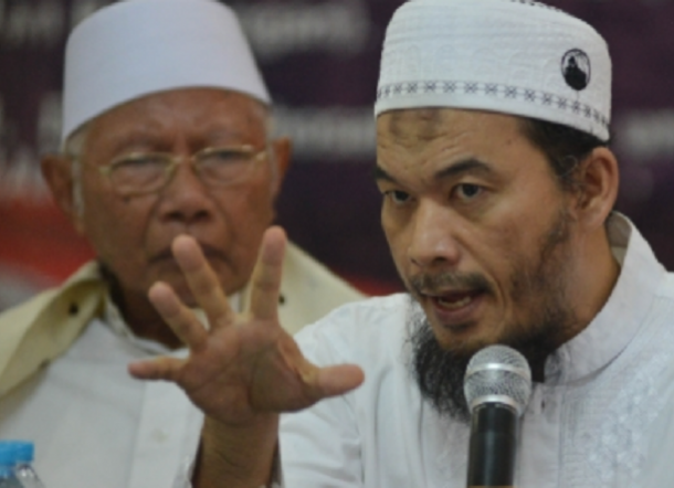 TERUNGKAP...Prabowo Dituding Tak Bisa Baca Alquran, Guru Ngaji: Al-Fatihah-nya Bolehlah