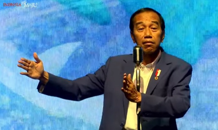 Sindiran Jokowi: Kepemimpinan Itu Ibarat Tongkat Estafet, Bukan Meteran Pom Bensin