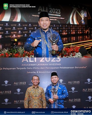 Siak Raih Penghargaan Layanan Investasi Terbaik Nomor Dua di indonesia