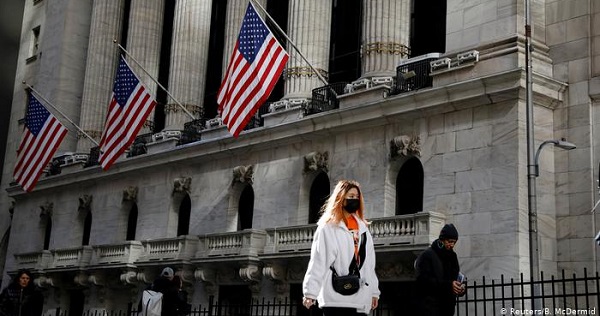 Tragis, Ekonomi Amerika Serikat Diramal Minus Hingga 35 Persen