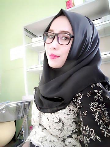 HEBAT...Nakes Cantik Asal Puskesmas Bandar Petalangan Ini Jadi Juara Teladan Tenaga Kesehatan