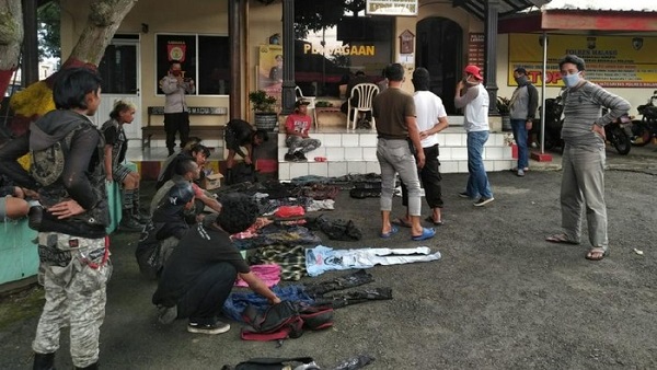 10 Anak Punk Diduga Kelompok Anarko  Diamankan di Malang
