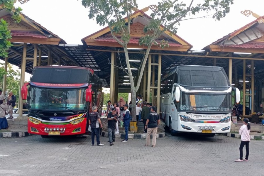 Mendagri: Jangan Manfaatkan Peningkatan Penumpang Nataru untuk Naikkan Tarif Angkutan
