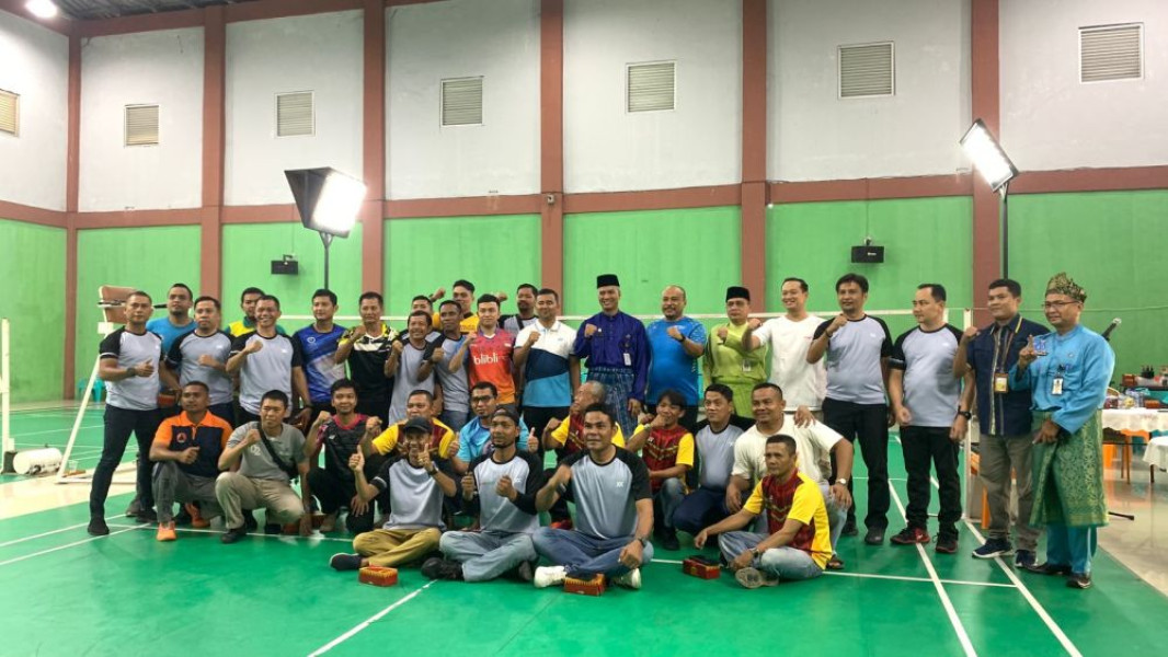 36 Pasang Peserta Ikuti Turnamen Badminton Dalam Rangka Hari Jadi Provinsi Riau Ke-66