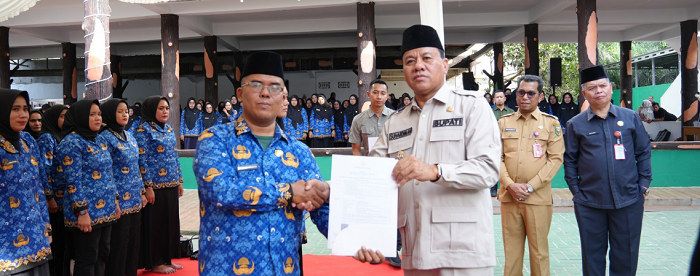 Bupati Kuansing Lantik 1.055 PPPK Paruh Waktu