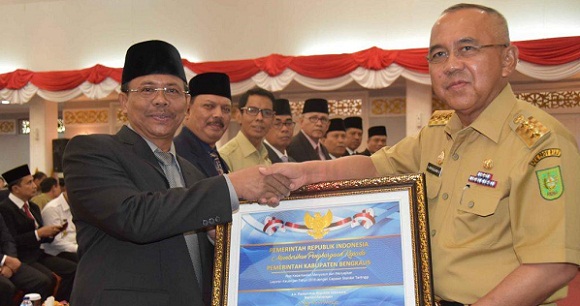 Berhasil Susun Laporan Keuangan dengan Standar Tertinggi, Bengkalis Dapat Penghargaan Menteri Keuangan