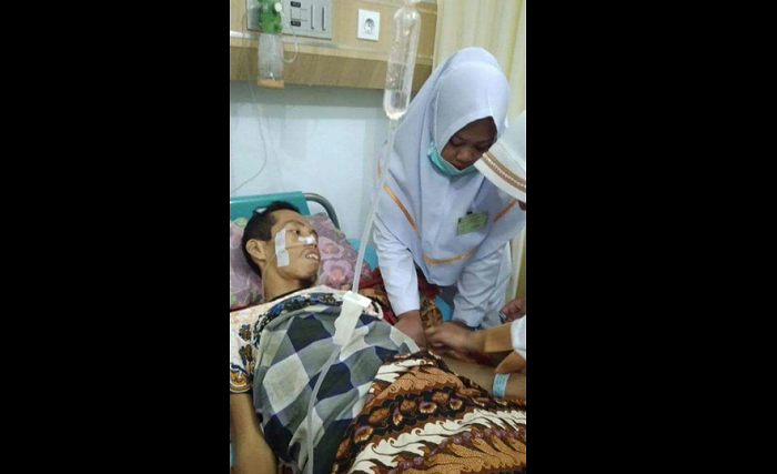 MOHON BANTUAN...Derita Penyakit Kelenjar hingga Tumor, Alumni UIN Suska Riau Ini Terbaring Lemah di RSUD Arifin Ahmad