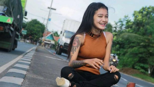Minta Pelaku Dihukum Setimpal, Mama Anjani Bee: Anak Saya Salah Apa? Kok Tega Begitu...