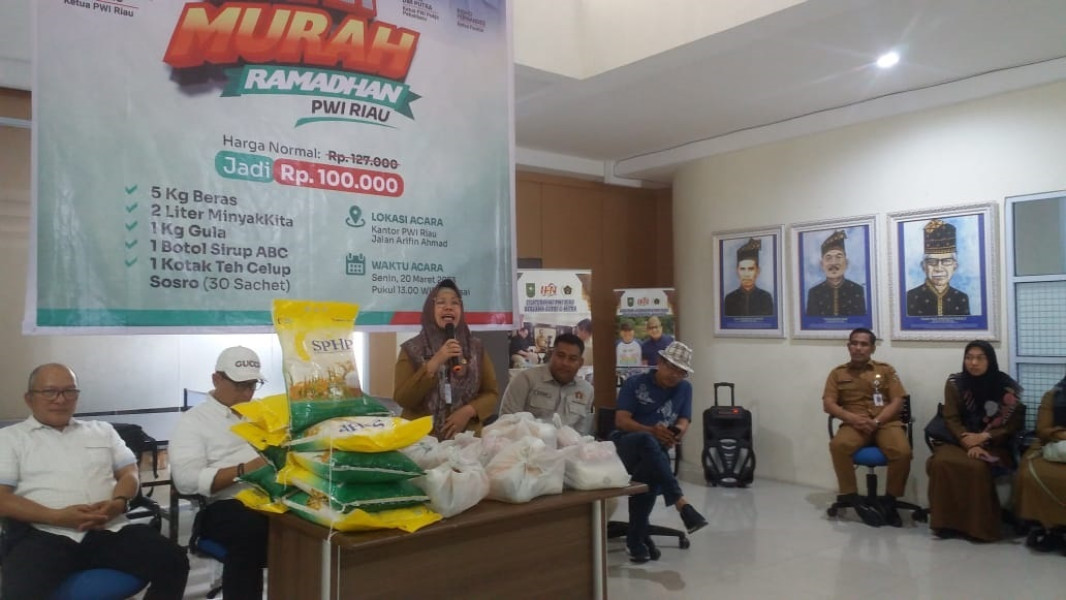 Disketapang dan PWI Riau-Pokja Pekanbaru Gelar Bazar Pasar Murah Ramadhan