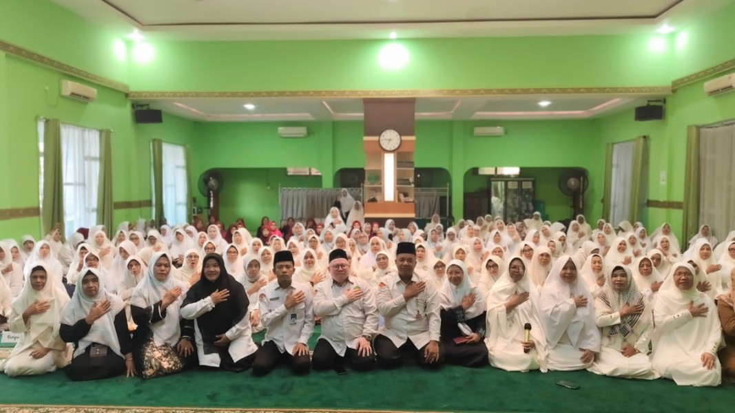 Penyuluh Agama KUA Senapelan Gelar Zikir Akbar