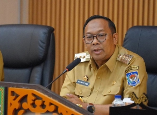 Pj Gubri Terbitkan Surat Gubernur Terkait Penetapan Upah Minimum 2025
