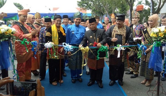 Wali kota Banda Aceh Didapuk Buka City Expo Pekanbaru 2018 di Cut Nyak Dhien