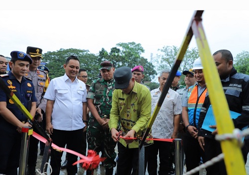 Bupati H. Herman  Resmikan Keberangkatan Kapal Motor Sabuk Nusantara 110 di Tembilahan