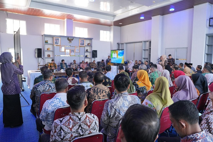 Pasang Target Berani, Kinerja Pemkab Rohil Harus Naik Kelas Tahun Ini