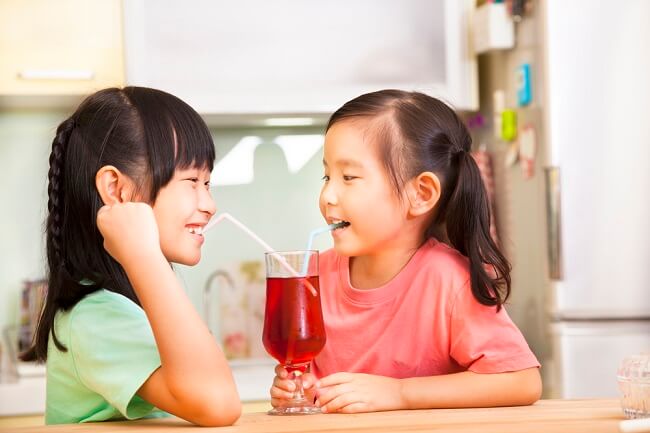 Bahaya Gula Berlebih dalam Minuman Anak, Yuk