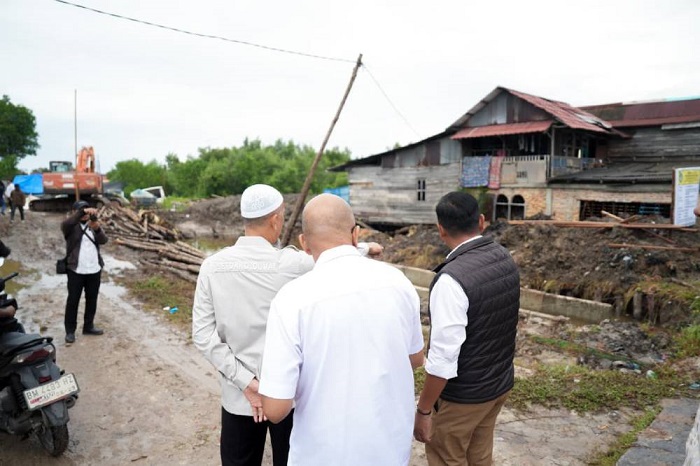 Program Penanggulangan Banjir di Sungai Dumai Sesuai Prosedur