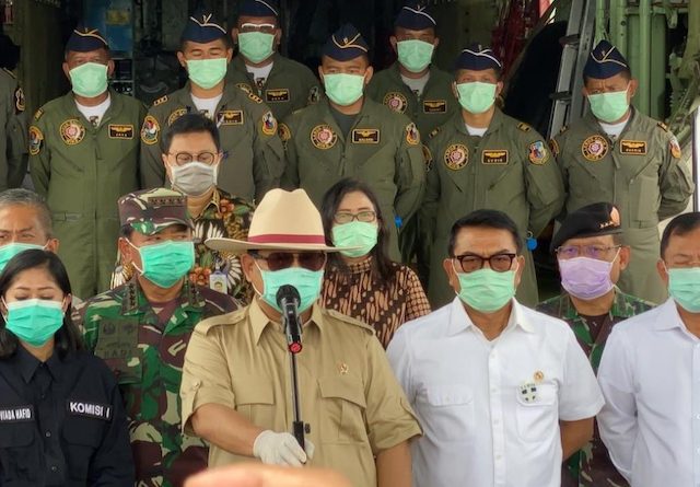 Ucapkan Terimakasih kepada Seluruh Tim Medis Penanganan Korona, Prabowo: Kalian Adalah Pahlawan-Pahlawan Kami