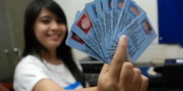 Disdukcapil Keluar Masuk kampung  Rekam e-KTP Gratis untuk Warga