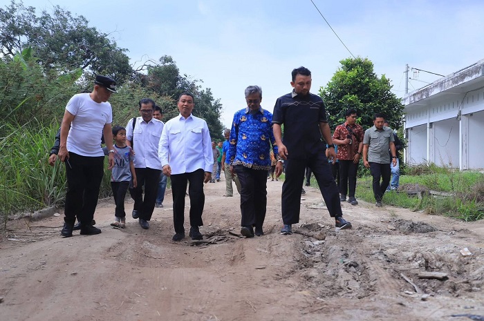Jalan Lumba-lumba Tuah Madani Segera Disemenisasi
