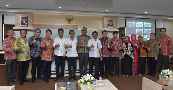 Penerapan Pajak Online Kerjasama Pemko Batam Dengan Bank Riau Kepri Dicontoh Daerah Lain