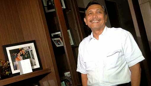 Menteri Luhut Bilang Dia Orang Riau, Jago Renang  karena  SMP, SMA Sering Berenang di Sungai Siak