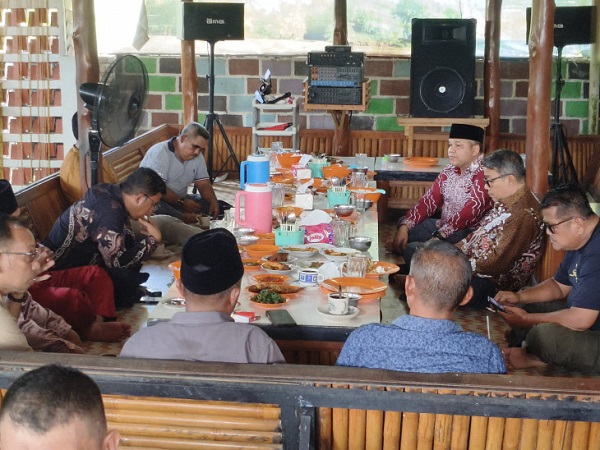 Camat  XIII Koto Kampar Pimpin Rapat Finalisasi Persiapan  MTQ