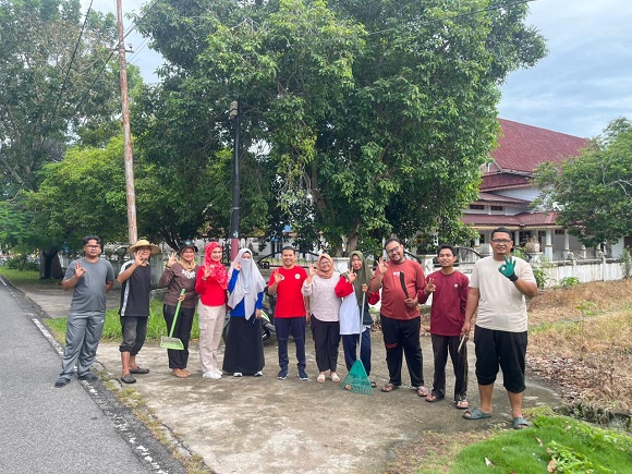 Sambut HUT ke-80 RI, Kelurahan Kota Bengkalis Lakukan Goro