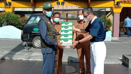 Pemko Terima Bantuan 5.000 Alat Tes Swab Antigen dari Yayasan Buddha Tzu Chi