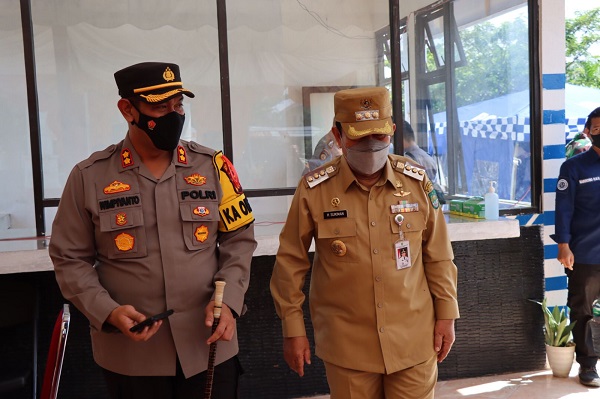 Bupati dan Kapolres Rohul Tinjau Pos Pam Idul Fitri 1443 H