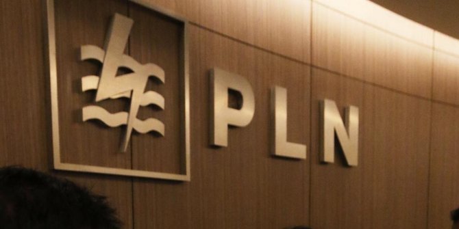 Kasihan! Gaji Pegawai PLN ‘Disunat’ buat Bayar Ganti Rugi ke 21,9 Juta Pelanggan