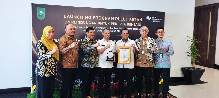 Pemko Pekanbaru Raih Penghargaan Paritrana Award Pemprov Riau