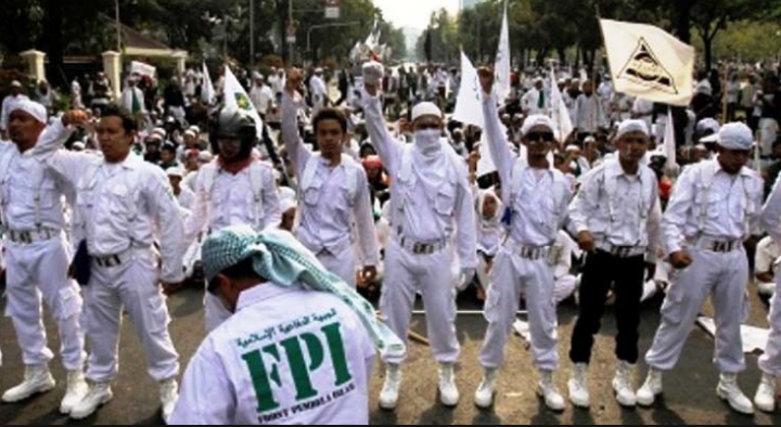 Maaf! Terganjal AD/ART, Mahfud MD: Perpanjangan Izin FPI Belum Bisa Dikeluarkan