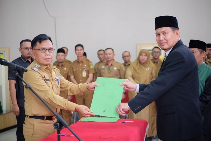 Asmar Lantik Tiga Pejabat Eselon II, Termasuk Kadis Kominfo