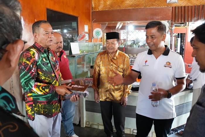 Bupati  dan TP2GD  Kampar Silaturahmi  kepada  Keluarga  Mahmud Marzuki