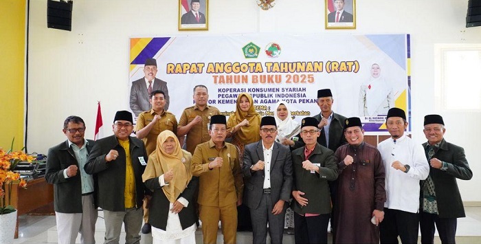 Kakan Kemenag Pekanbaru Lakukan Pembinaan Pada Koperasi Konsumen Syariah
