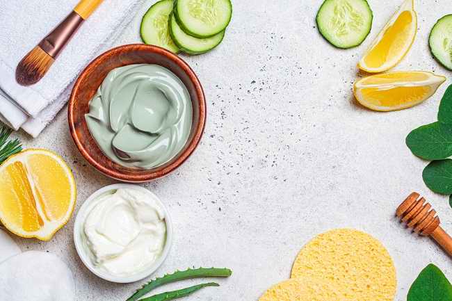 Kulit Putih Berseri dengan Masker dari Bahan Alami