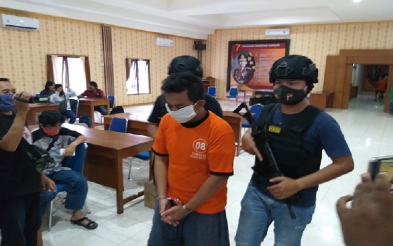 Ingin Balas Budi ke Teman, Pemuda Ini Nekat Kirim Kepala Ayam Berisi Narkoba ke Lapas