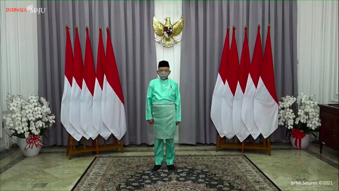 Ikuti Upacara Peringatan Hari Pancasila 2021, Wapres RI Kenakan Busana Adat Melayu