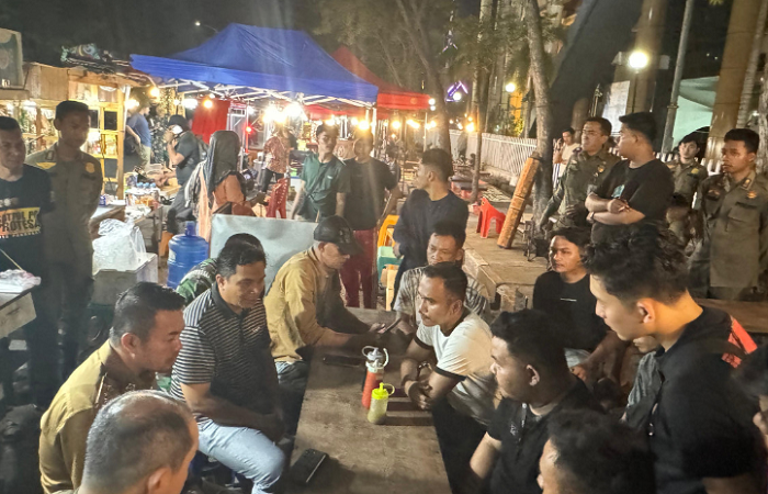 Pj Walikota Pekanbaru Turun Langsung ke Cut Nyak Dien Redakan Bentrok Antar Pedagang