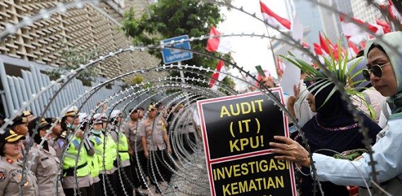 Bawaslu Tak Temukan 73.000 Kesalahan Situng yang Dilaporkan Kubu Prabowo-Sandi