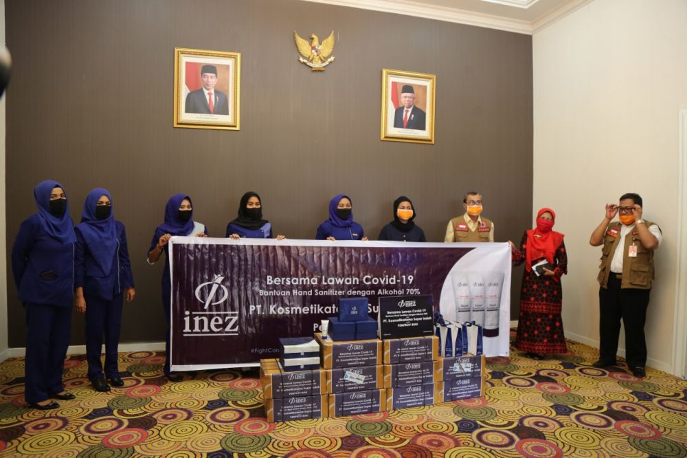 Pemprov Riau Terima Bantuan dari PT Kosmetikatama Super Indah
