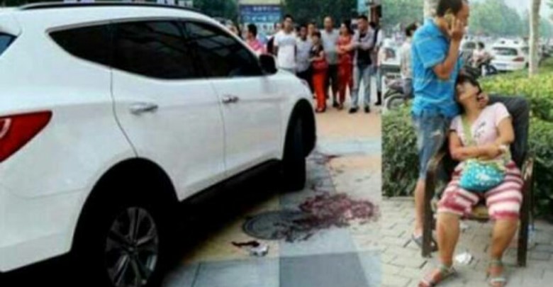 YA TUHAN...Tak Sengaja, Bapak Tabrak Anaknya Sendiri yang Masih TK di Depan Sekolahnya