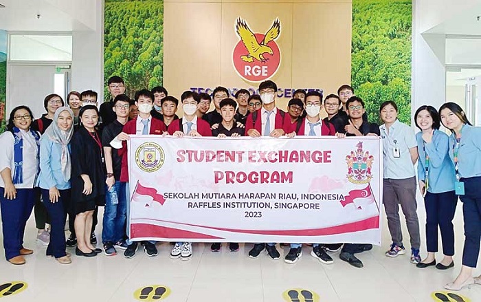 Sekolah Mutiara Harapan RAPP Terima Kunjungan Pertukaran Pelajar Raffles Institution Singapore