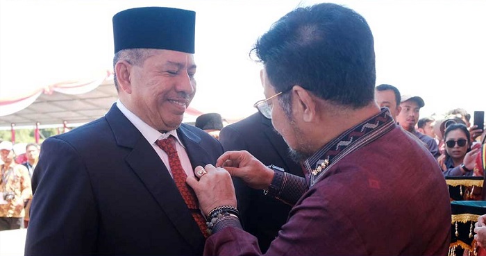 Bupati Siak Terima Penghargaan Satyalancana Wira Karya Pembangunan Bidang Pertanian