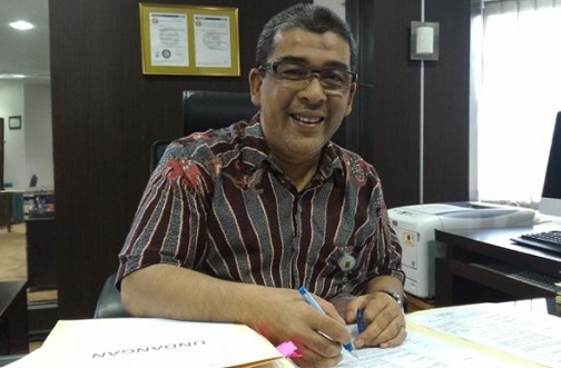 Minta Selesaikan APBD,  Plt. Gubernur Tolak Kepala Bappeda Riau Mundur